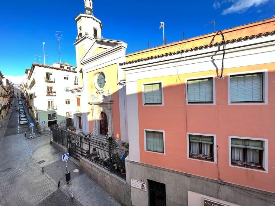Exterior Atocha Ile Fe Appartement Madrid Buitenkant foto
